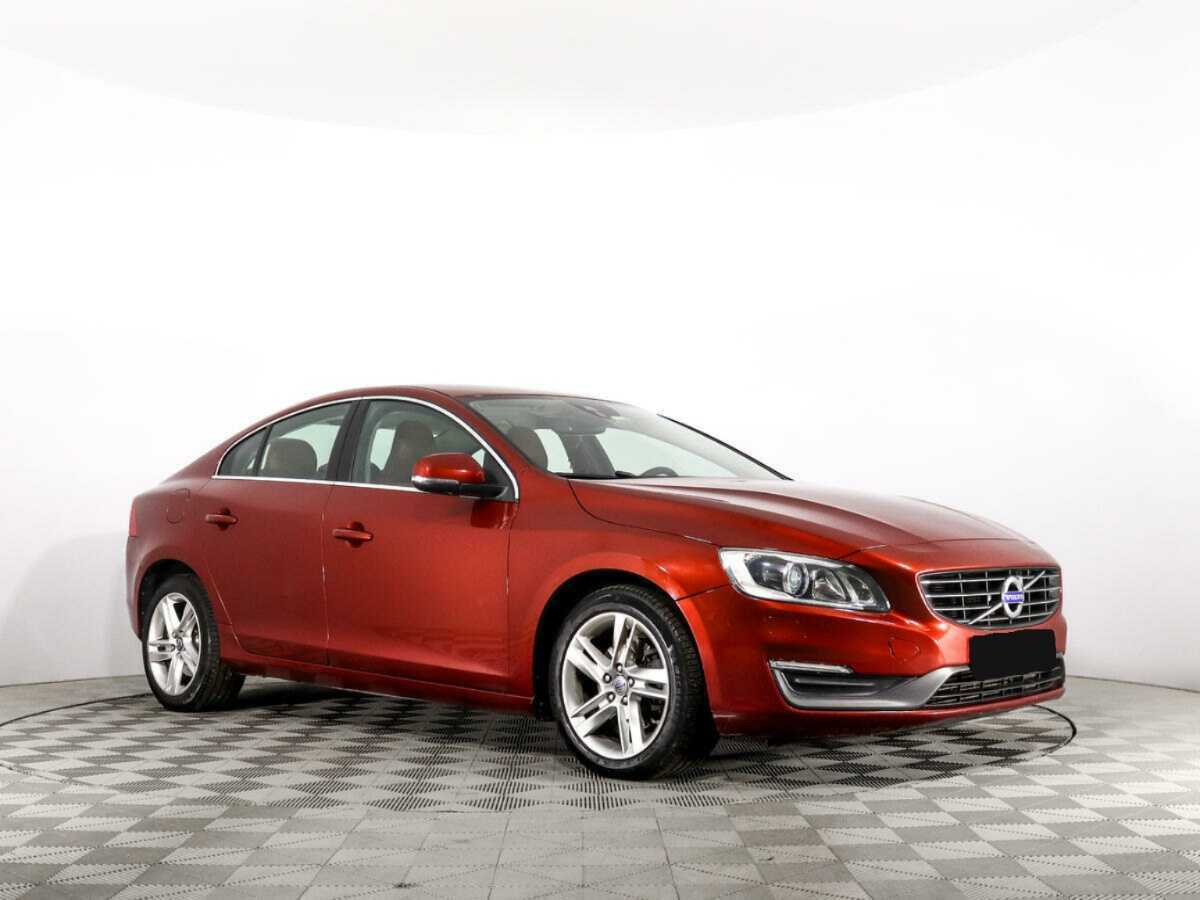 Купить Volvo S60 с пробегом. Фото: #2