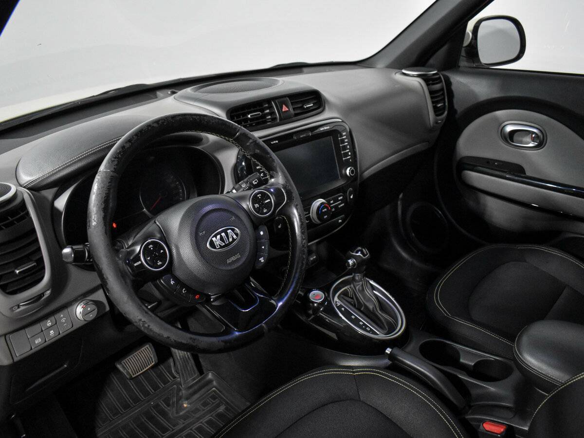Купить Kia Soul с пробегом. Фото: #8