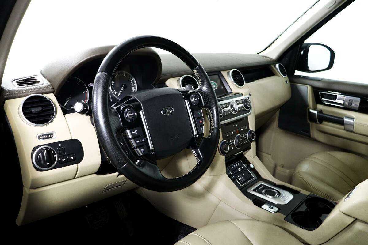 Купить Land Rover Discovery с пробегом. Фото: #10