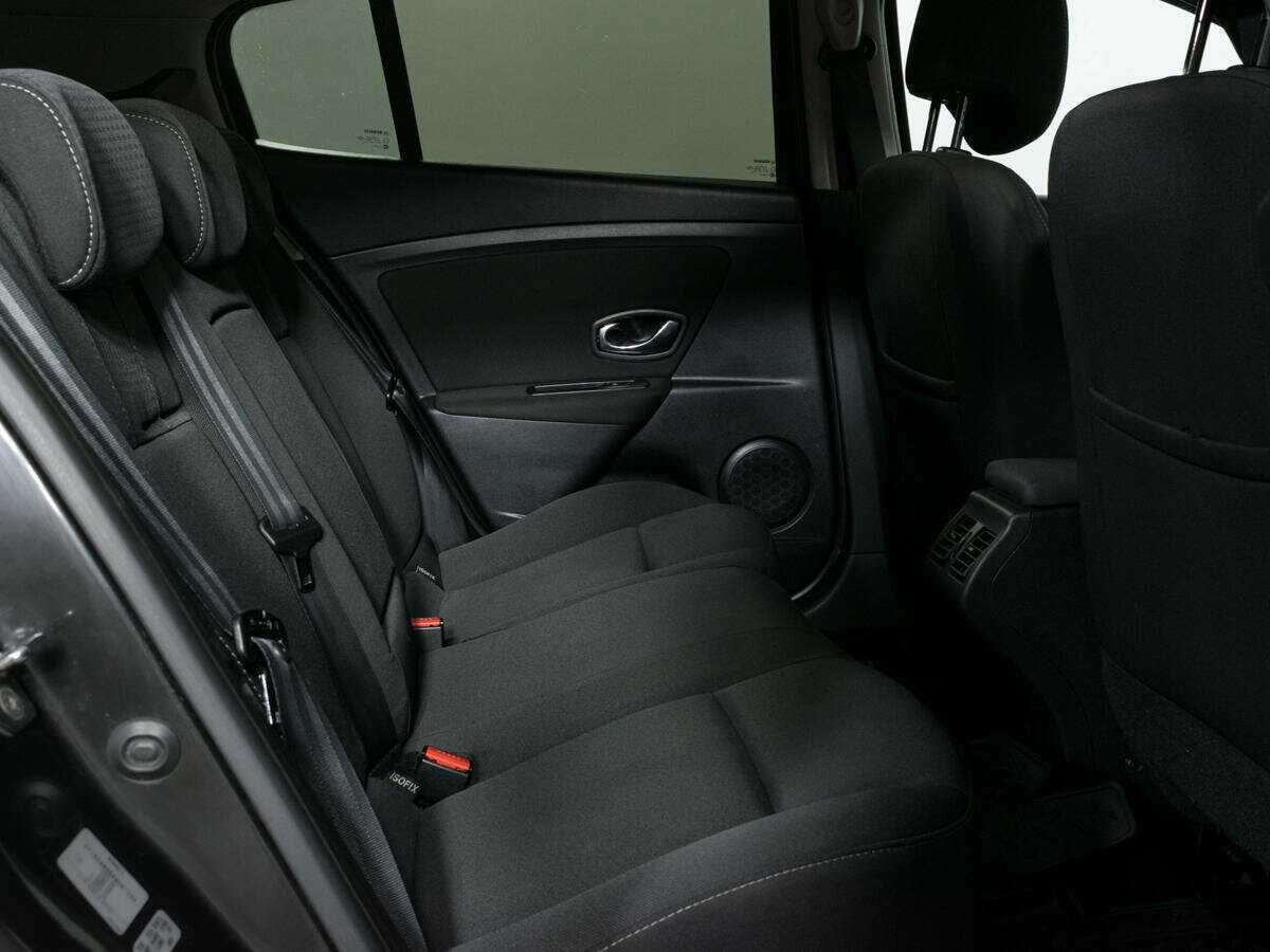 Купить Renault Megane с пробегом. Фото: #11