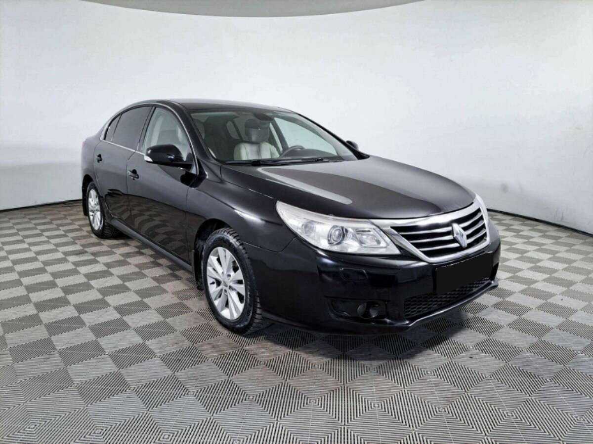 Купить Renault Latitude с пробегом. Фото: #2