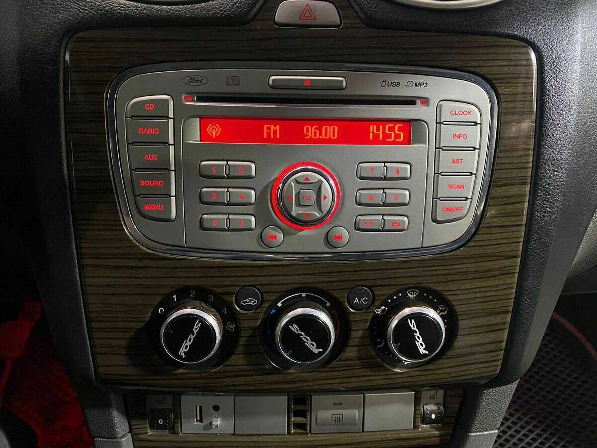 Купить Ford Focus с пробегом. Фото: #12