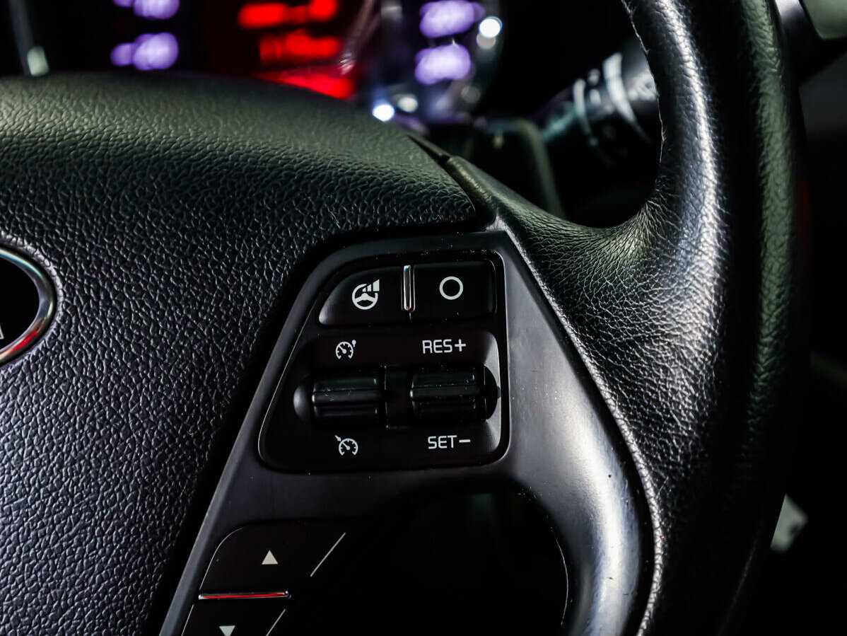 Купить Kia Ceed с пробегом. Фото: #14