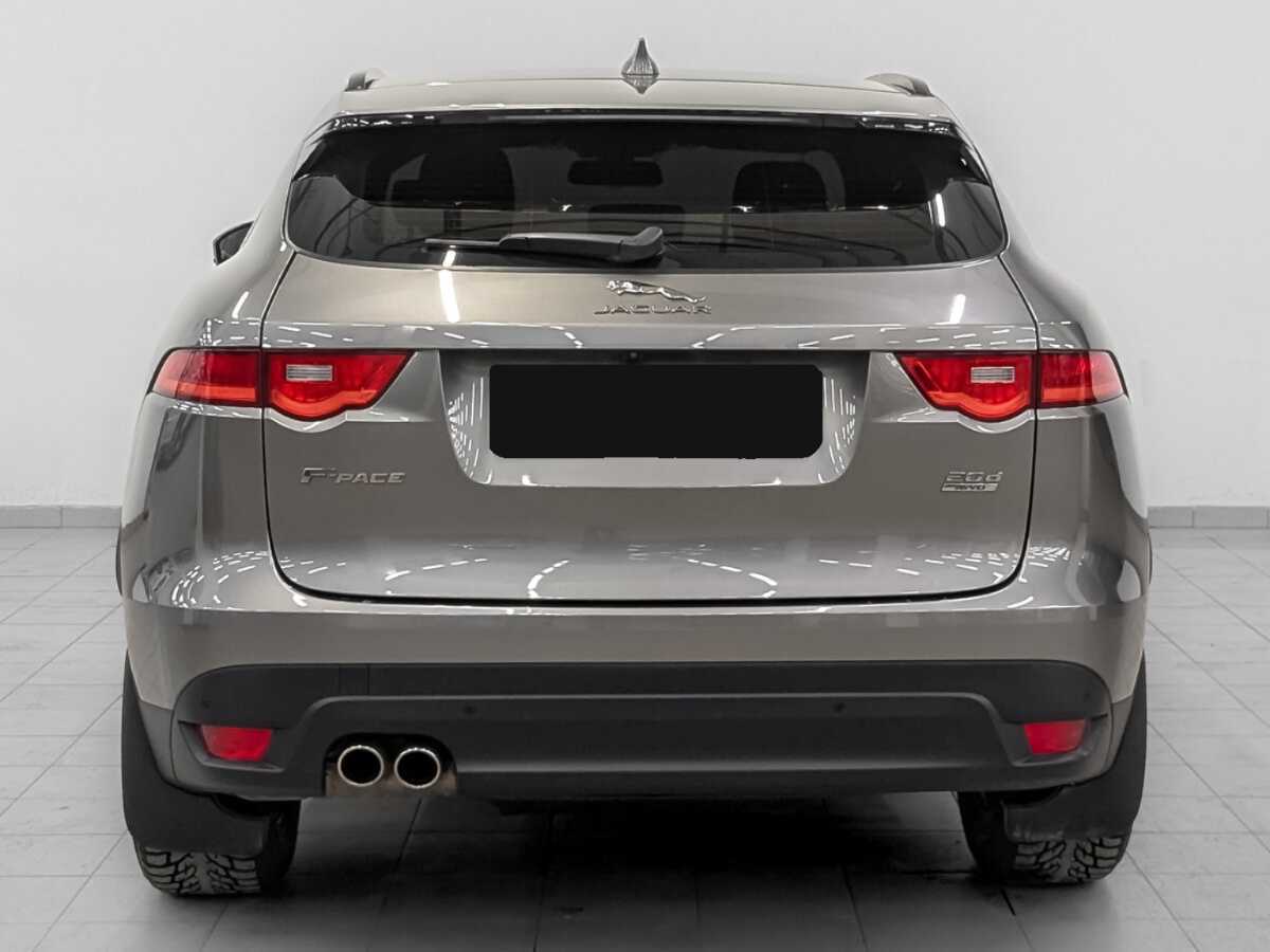 Купить Jaguar F-Pace с пробегом. Фото: #5