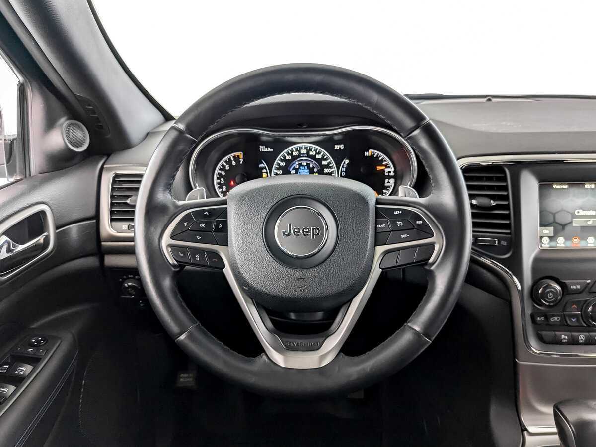 Купить Jeep Grand Cherokee с пробегом. Фото: #20