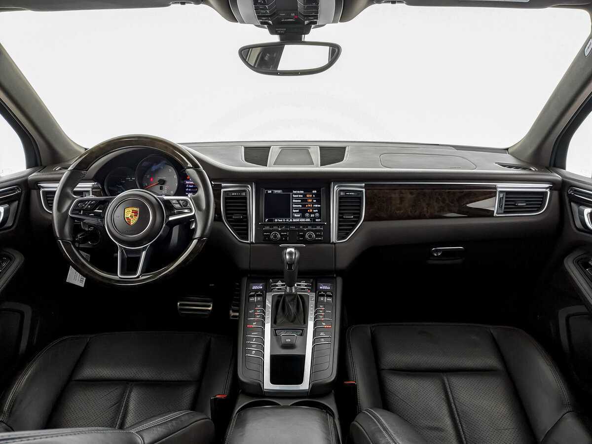 Купить Porsche Macan с пробегом. Фото: #11
