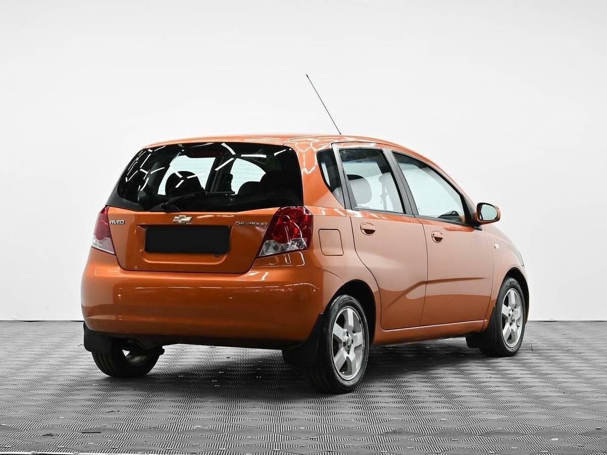 Купить Chevrolet Aveo с пробегом. Фото: #3
