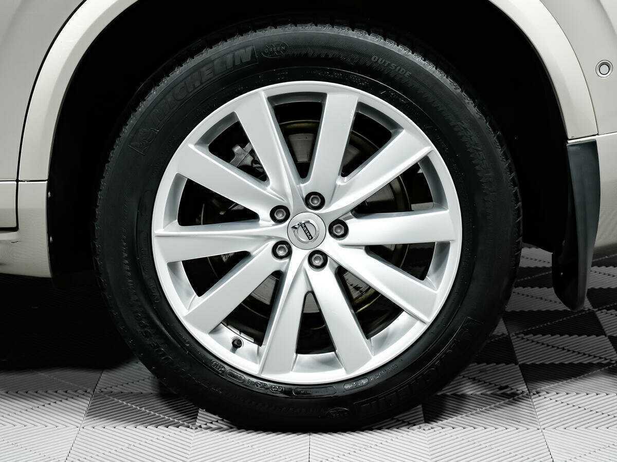 Купить Volvo XC90 с пробегом. Фото: #11