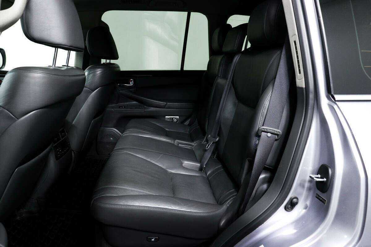 Купить Lexus LX с пробегом. Фото: #11