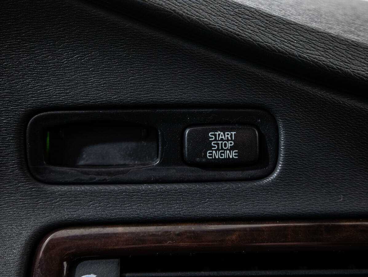 Купить Volvo S80 с пробегом. Фото: #13