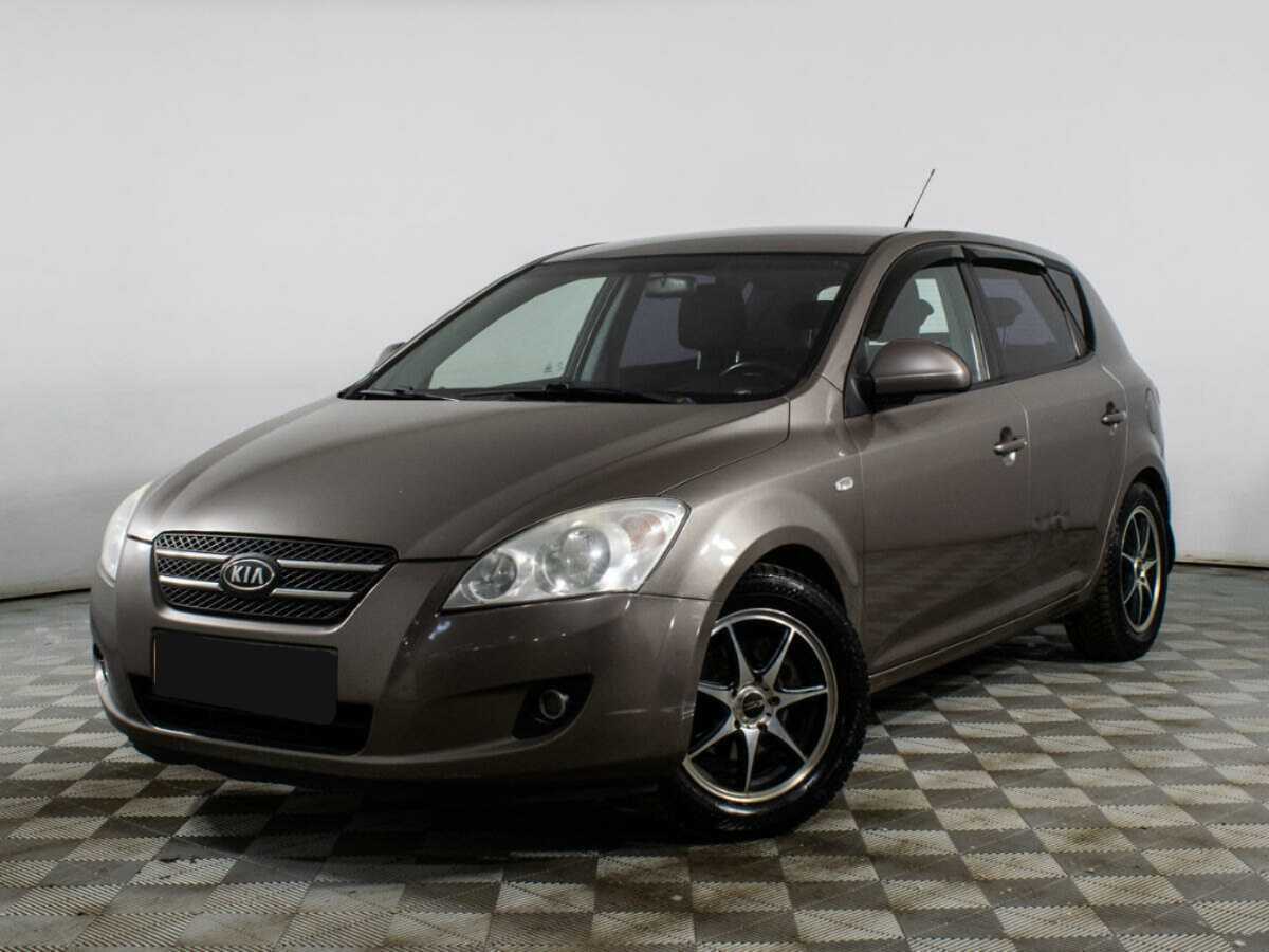 Купить Kia Ceed с пробегом. Фото: #0