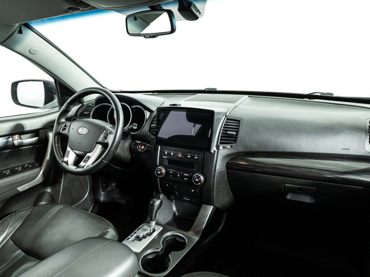 Купить Kia Sorento с пробегом. Фото: #8