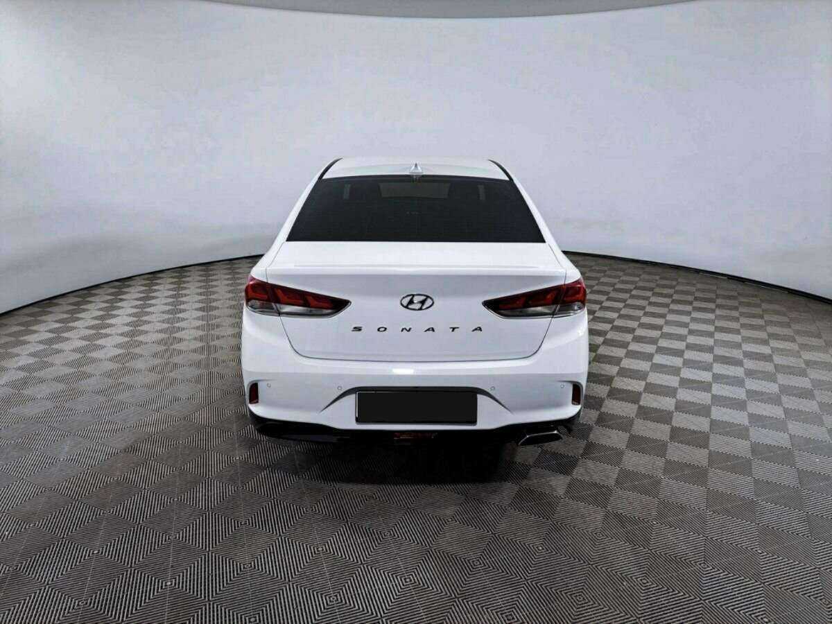 Купить Hyundai Sonata с пробегом. Фото: #5