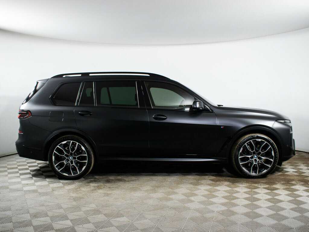 Купить BMW X7 с пробегом. Фото: #3