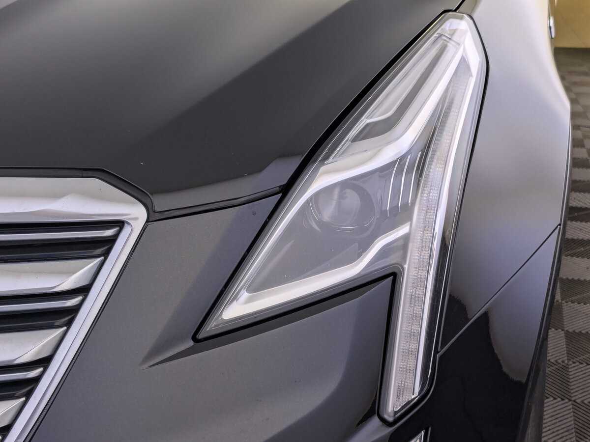 Купить Cadillac XT5 с пробегом. Фото: #10