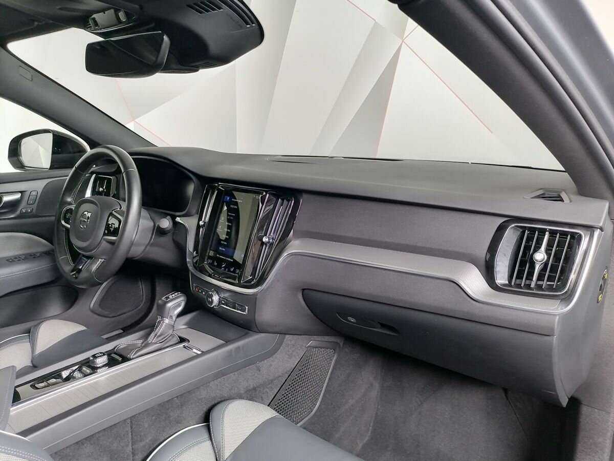 Купить Volvo S60 с пробегом. Фото: #8