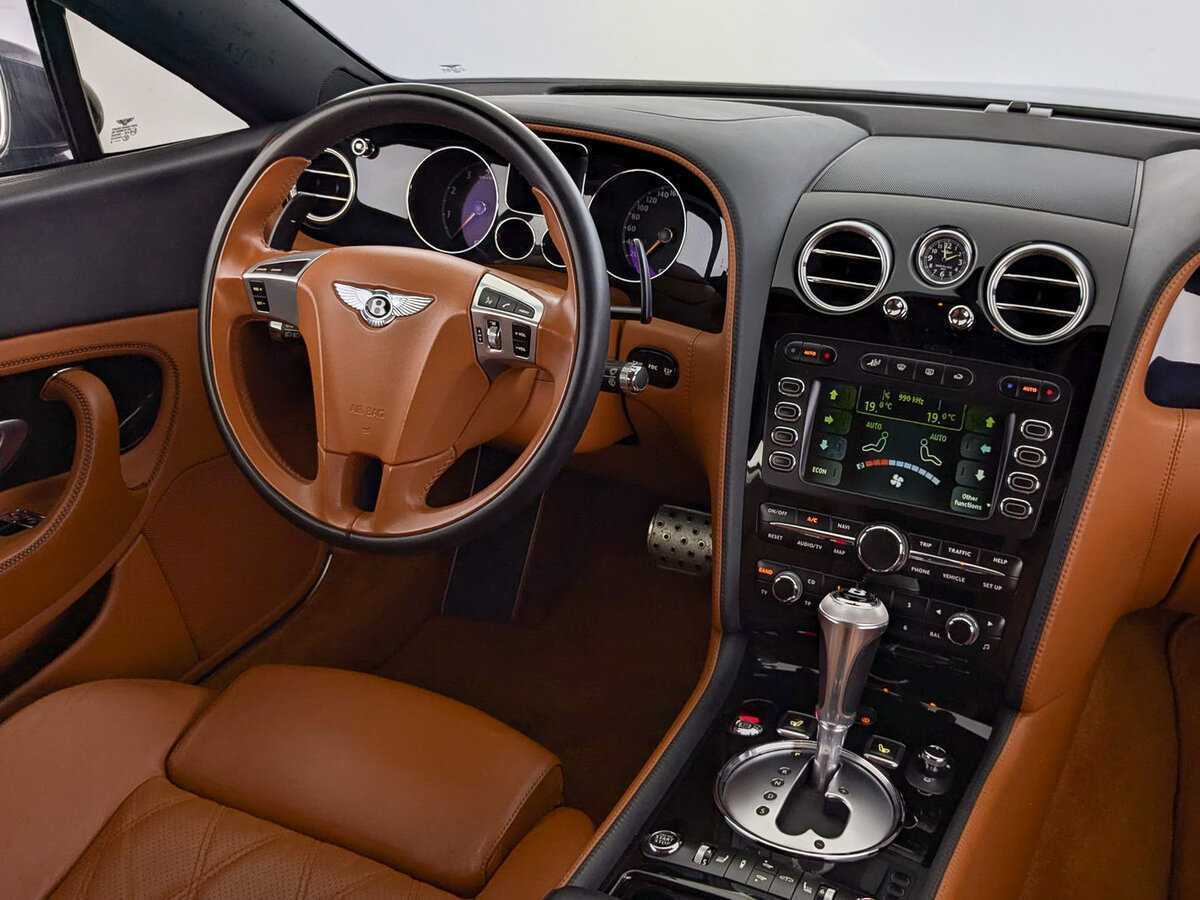 Купить Bentley Continental GT с пробегом. Фото: #26