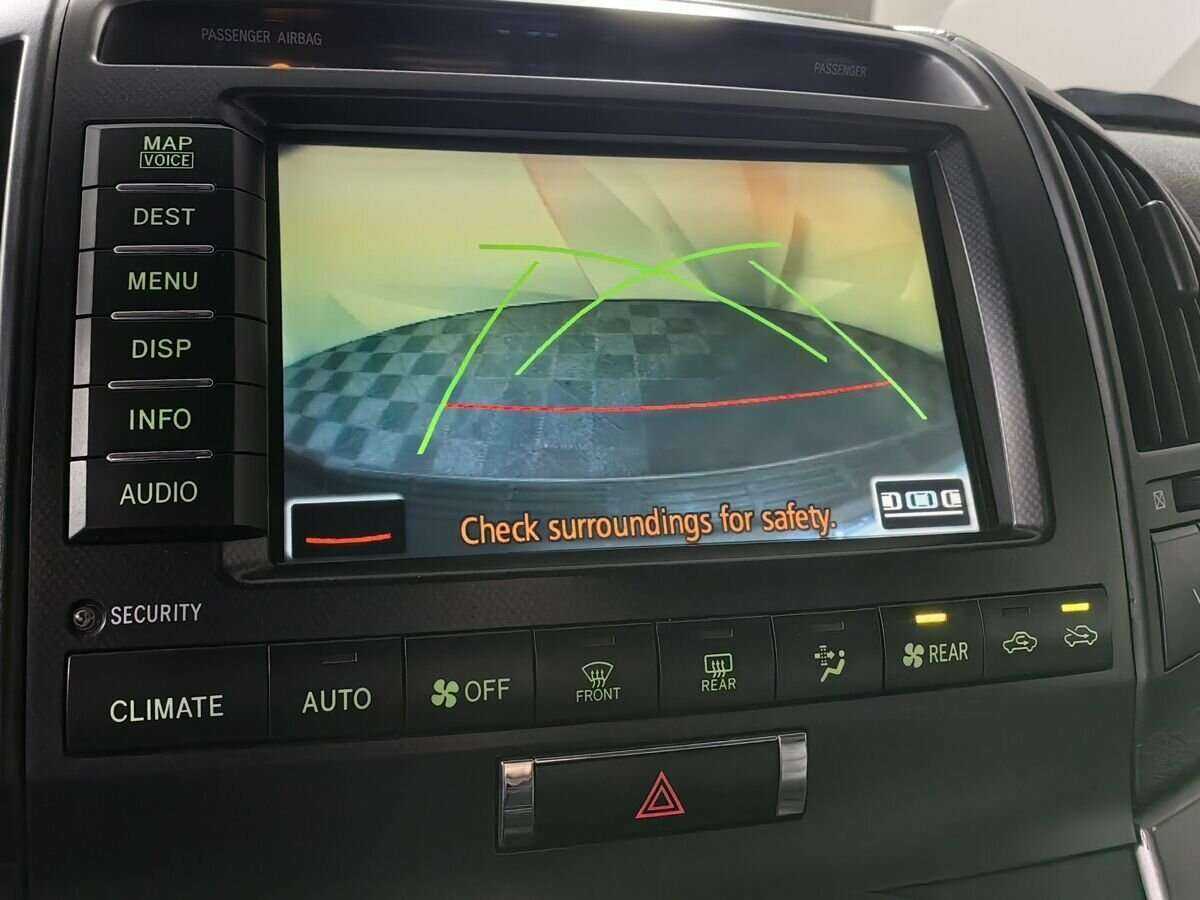 Купить Toyota Land Cruiser с пробегом. Фото: #16