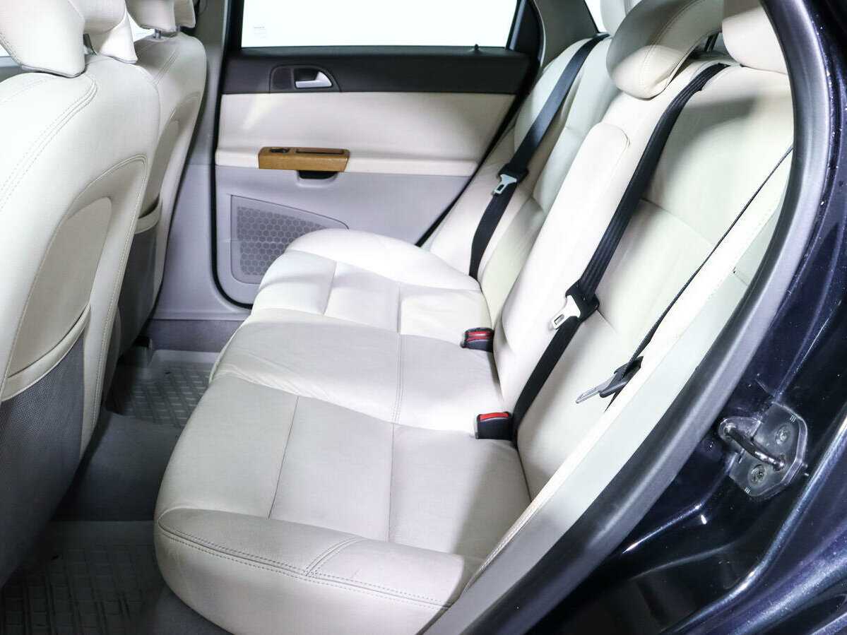 Купить Volvo S40 с пробегом. Фото: #7