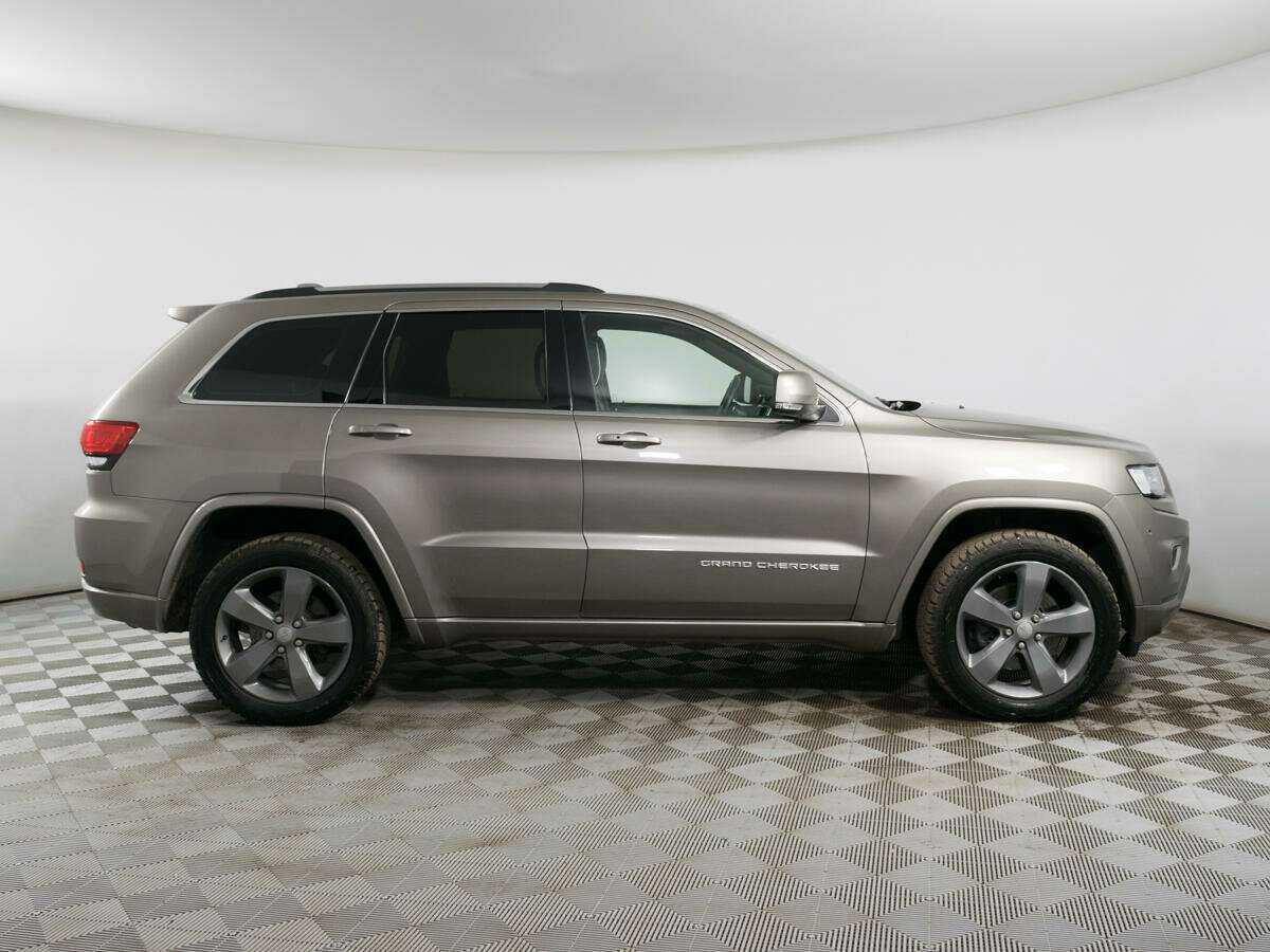 Купить Jeep Grand Cherokee с пробегом. Фото: #3