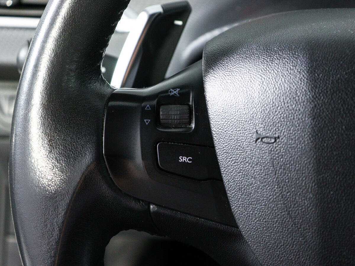 Купить Peugeot 2008 с пробегом. Фото: #14