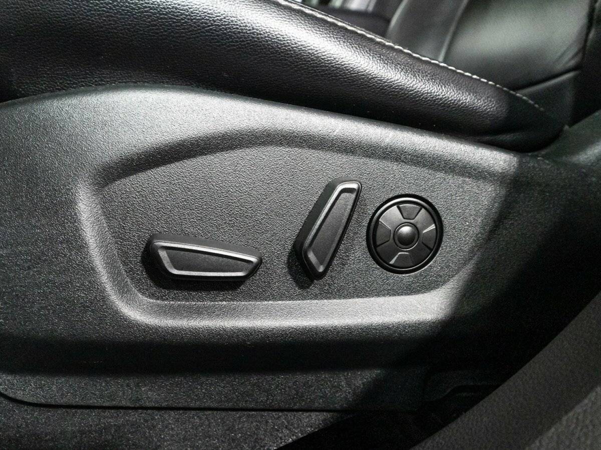 Купить Ford Explorer с пробегом. Фото: #15