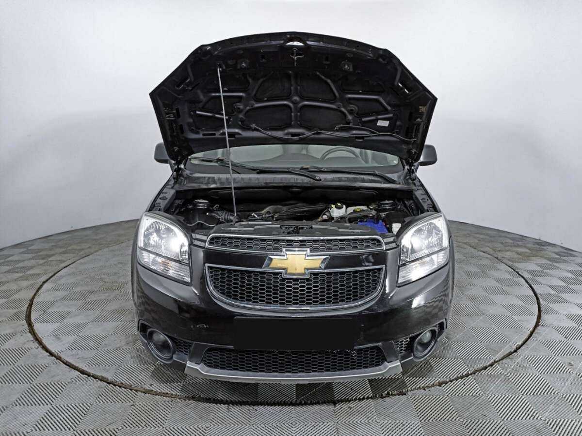 Купить Chevrolet Orlando с пробегом. Фото: #8
