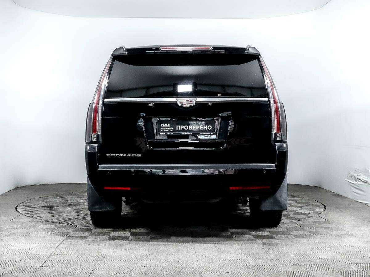 Купить Cadillac Escalade с пробегом. Фото: #4