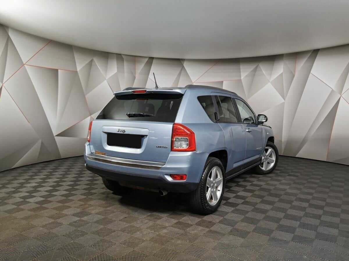 Купить Jeep Compass с пробегом. Фото: #1
