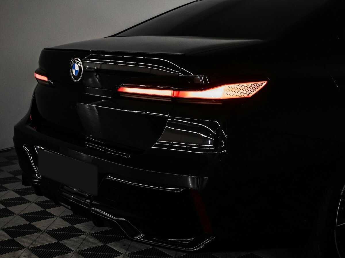 Купить BMW 7 серии с пробегом. Фото: #24