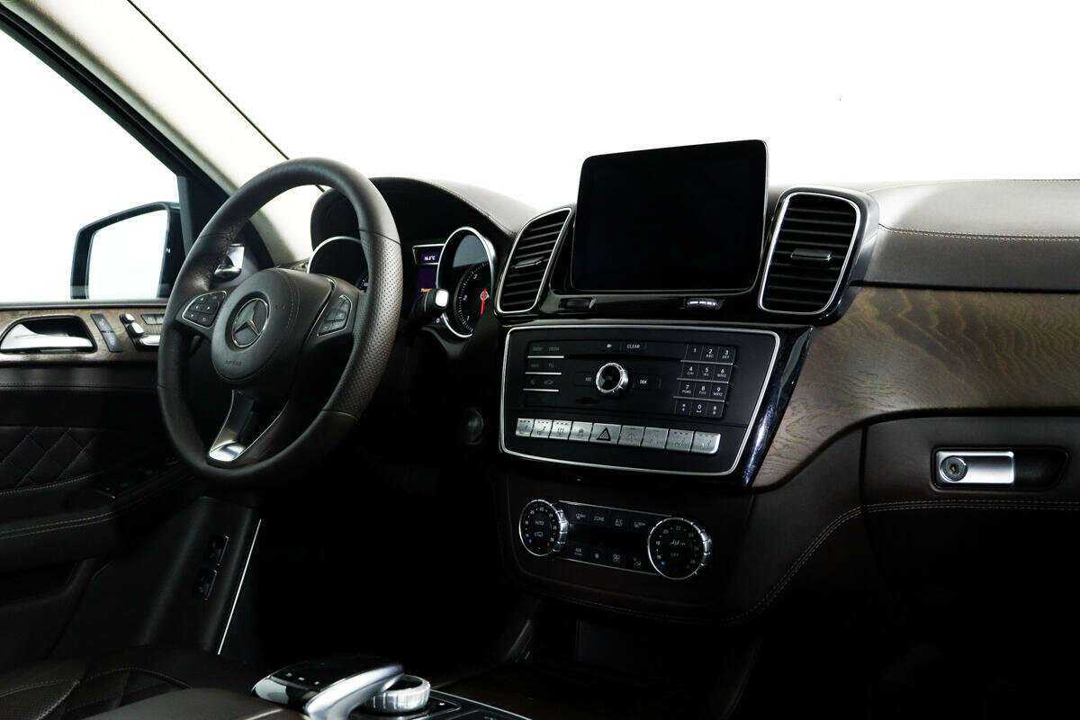 Купить Mercedes-Benz GLS с пробегом. Фото: #8