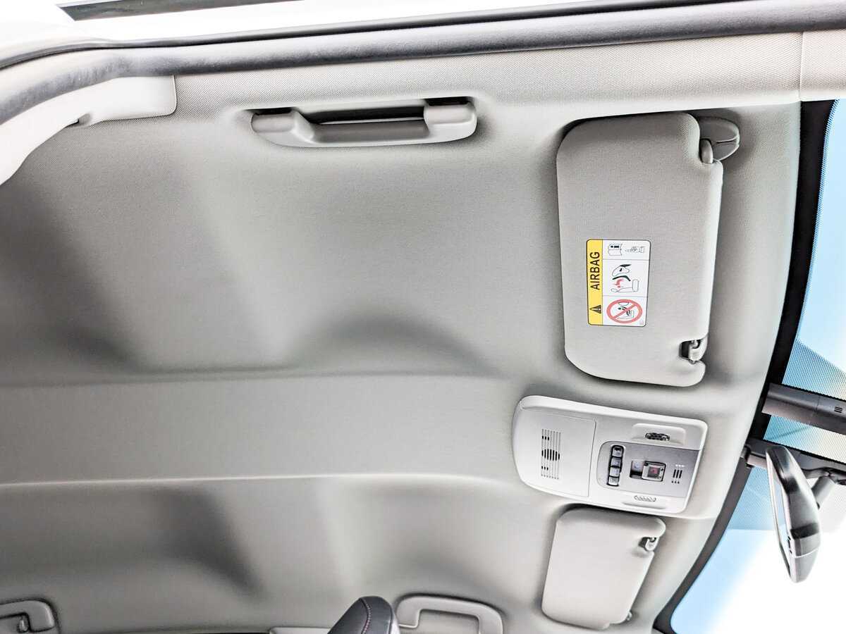 Купить Toyota Camry с пробегом. Фото: #18