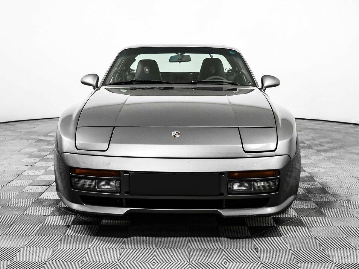 Купить Porsche 944 с пробегом. Фото: #1