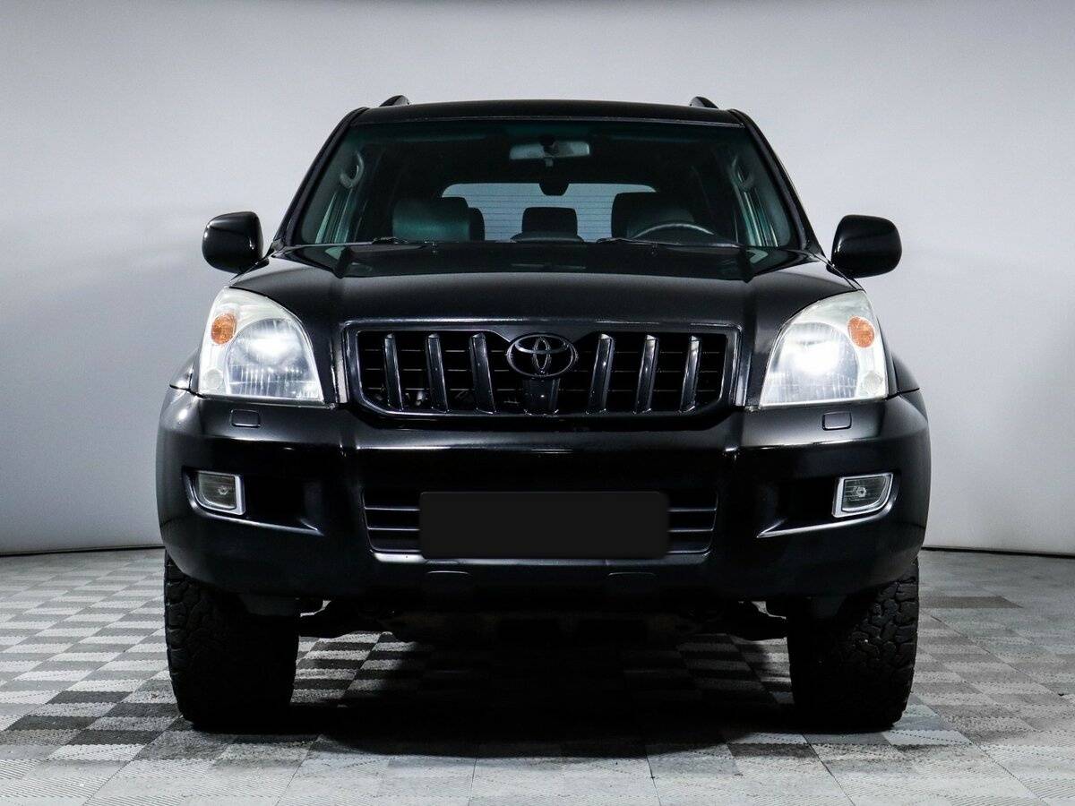 Купить Toyota Land Cruiser Prado с пробегом. Фото: #1
