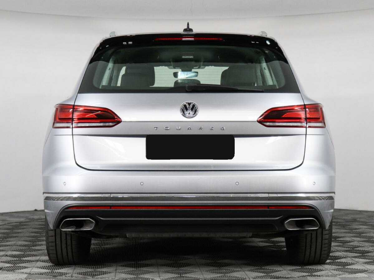 Купить Volkswagen Touareg с пробегом. Фото: #5