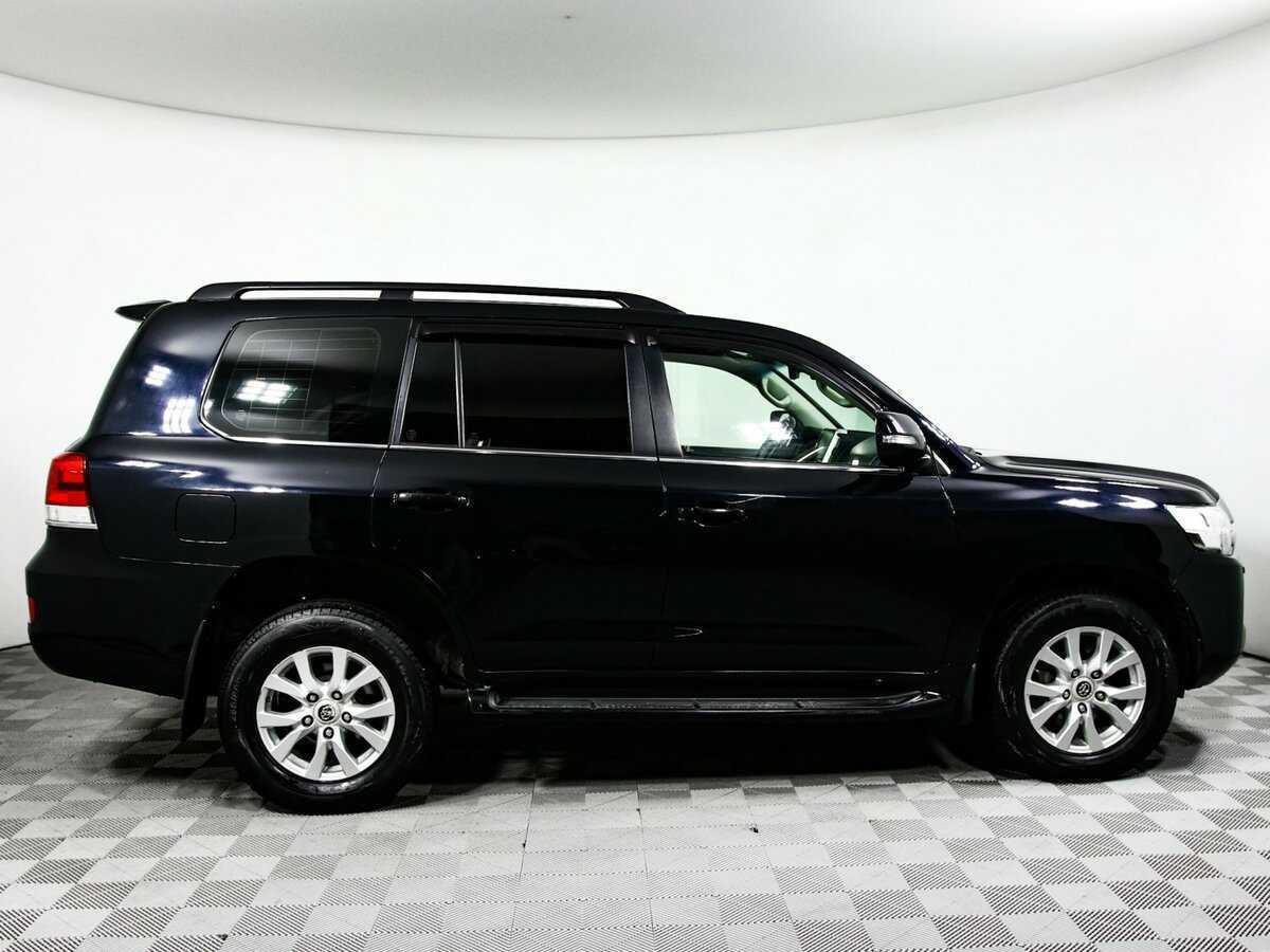 Купить Toyota Land Cruiser с пробегом. Фото: #3