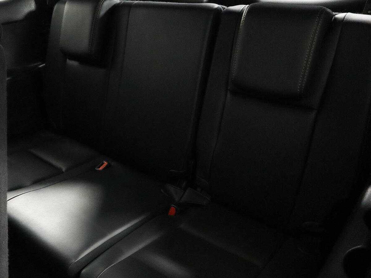Купить Toyota Highlander с пробегом. Фото: #8