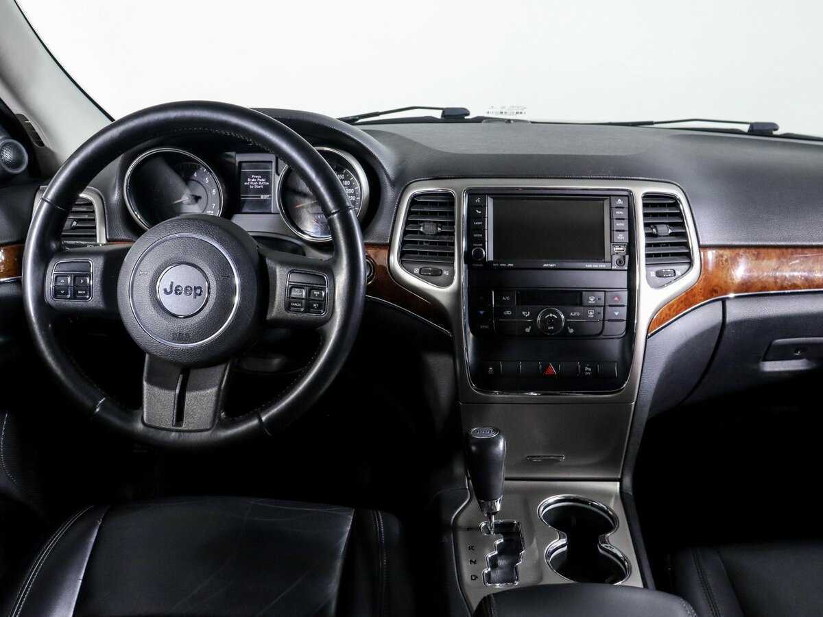 Купить Jeep Grand Cherokee с пробегом. Фото: #8