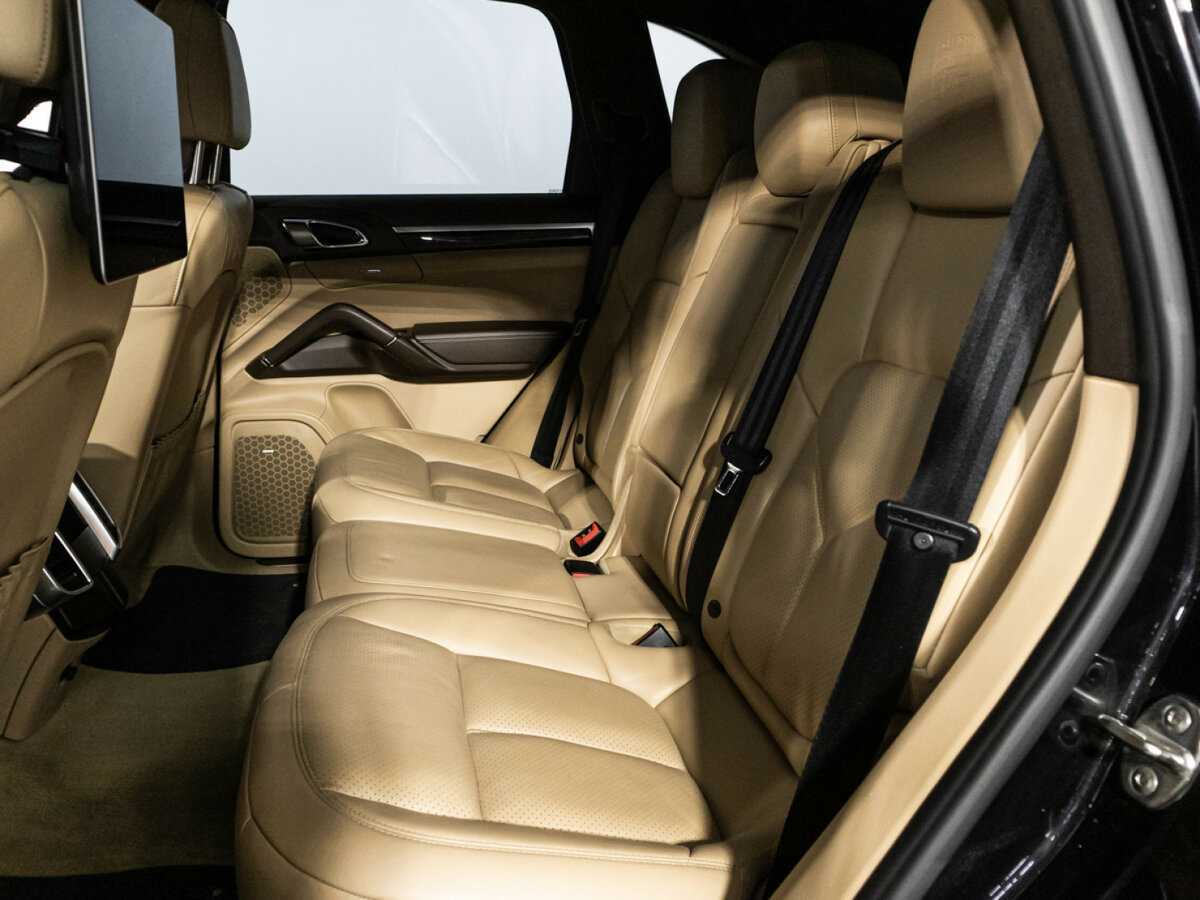 Купить Porsche Cayenne с пробегом. Фото: #9
