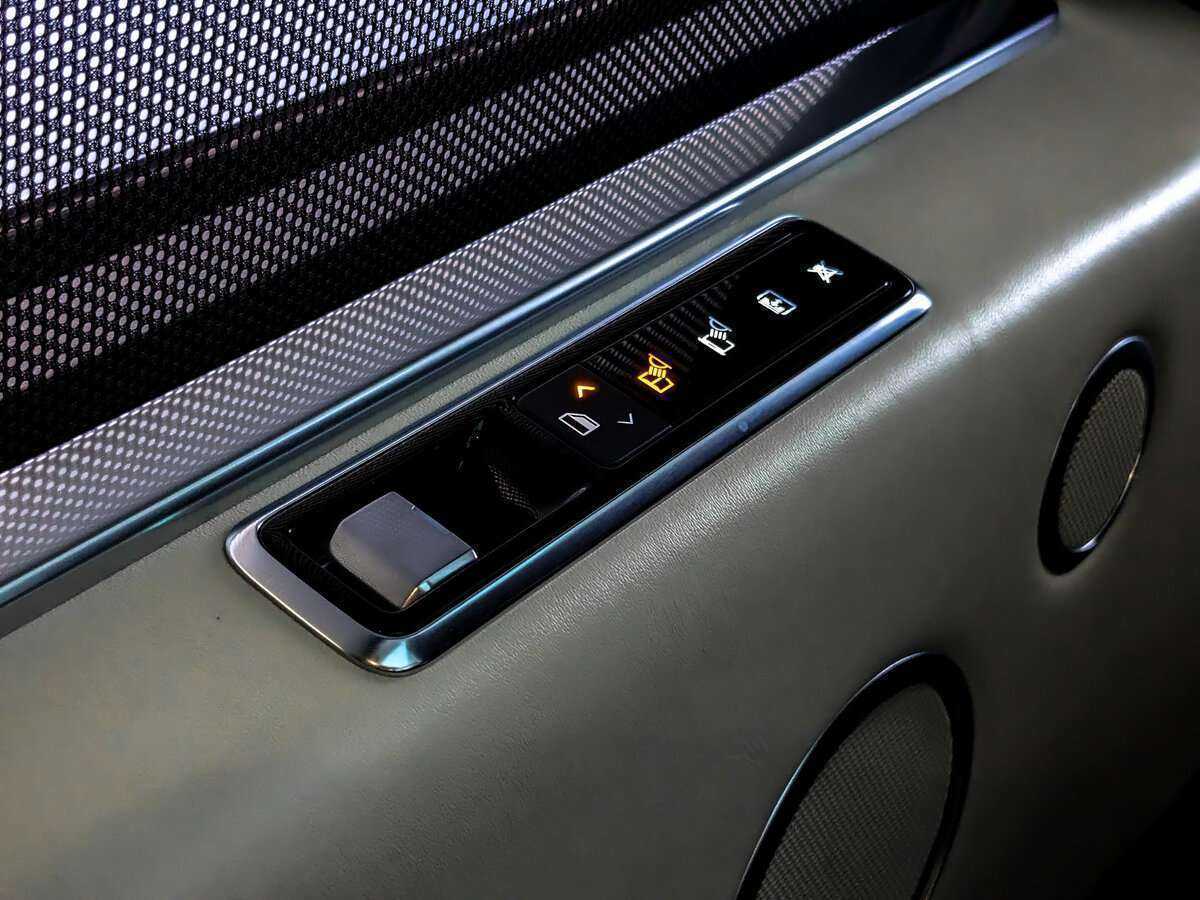 Купить Land Rover Range Rover с пробегом. Фото: #23