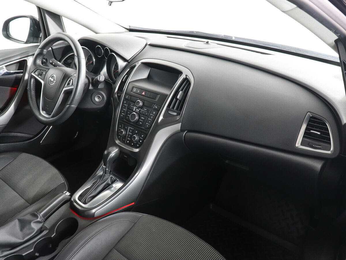 Купить Opel Astra с пробегом. Фото: #9