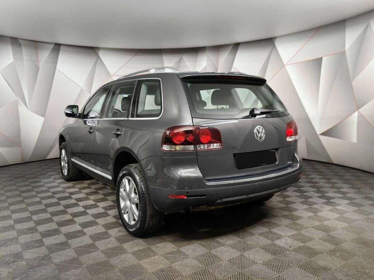 Купить Volkswagen Touareg с пробегом. Фото: #3