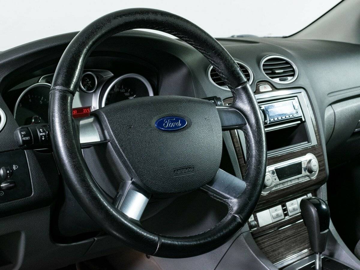 Купить Ford Focus с пробегом. Фото: #11