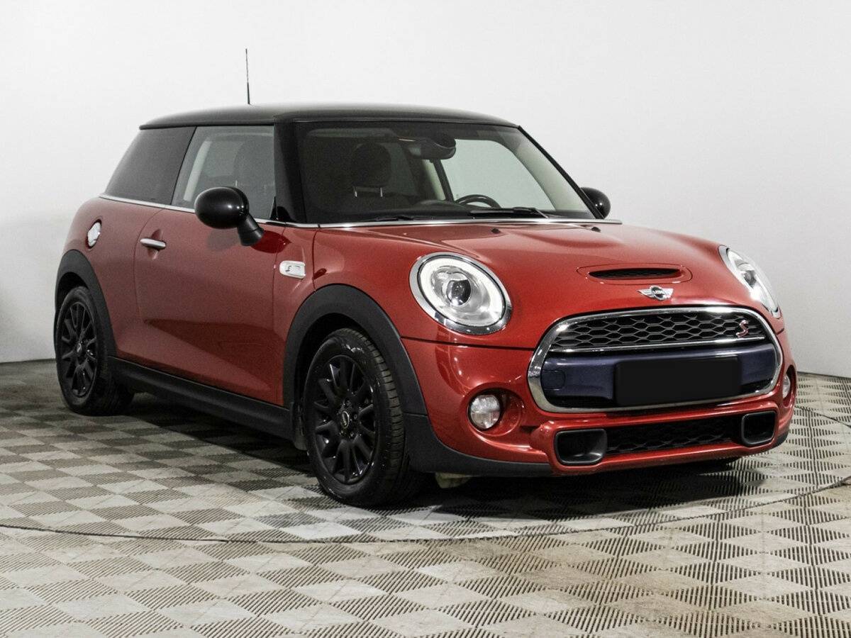 Купить Mini Hatch с пробегом. Фото: #2