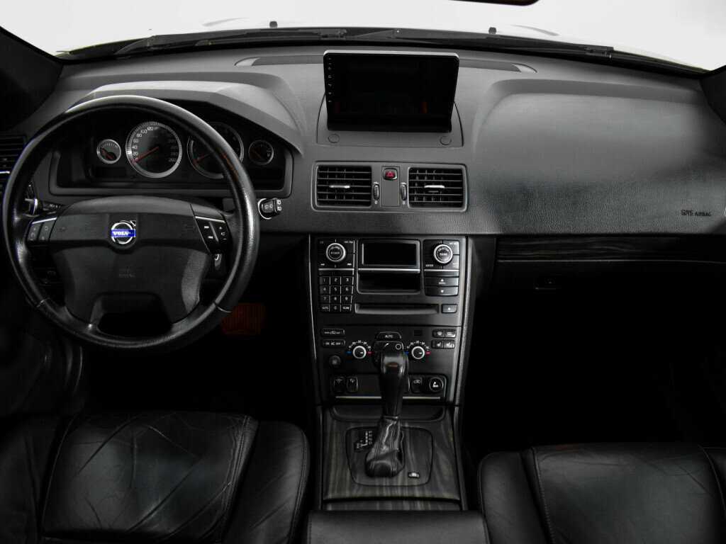 Купить Volvo XC90 с пробегом. Фото: #10