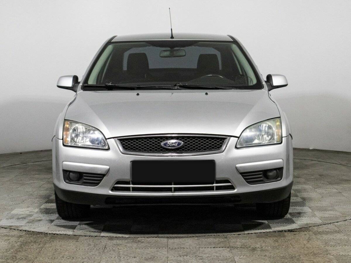Купить Ford Focus с пробегом. Фото: #1