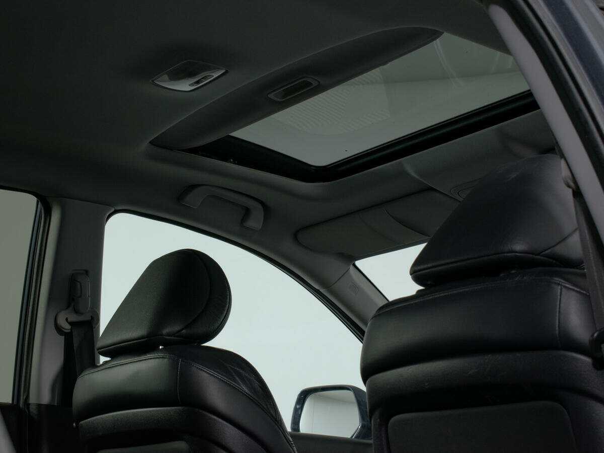 Купить Honda CR-V с пробегом. Фото: #11
