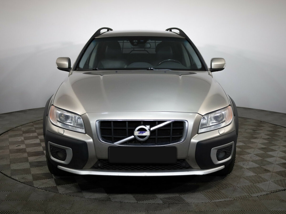 Купить Volvo XC70 с пробегом. Фото: #1