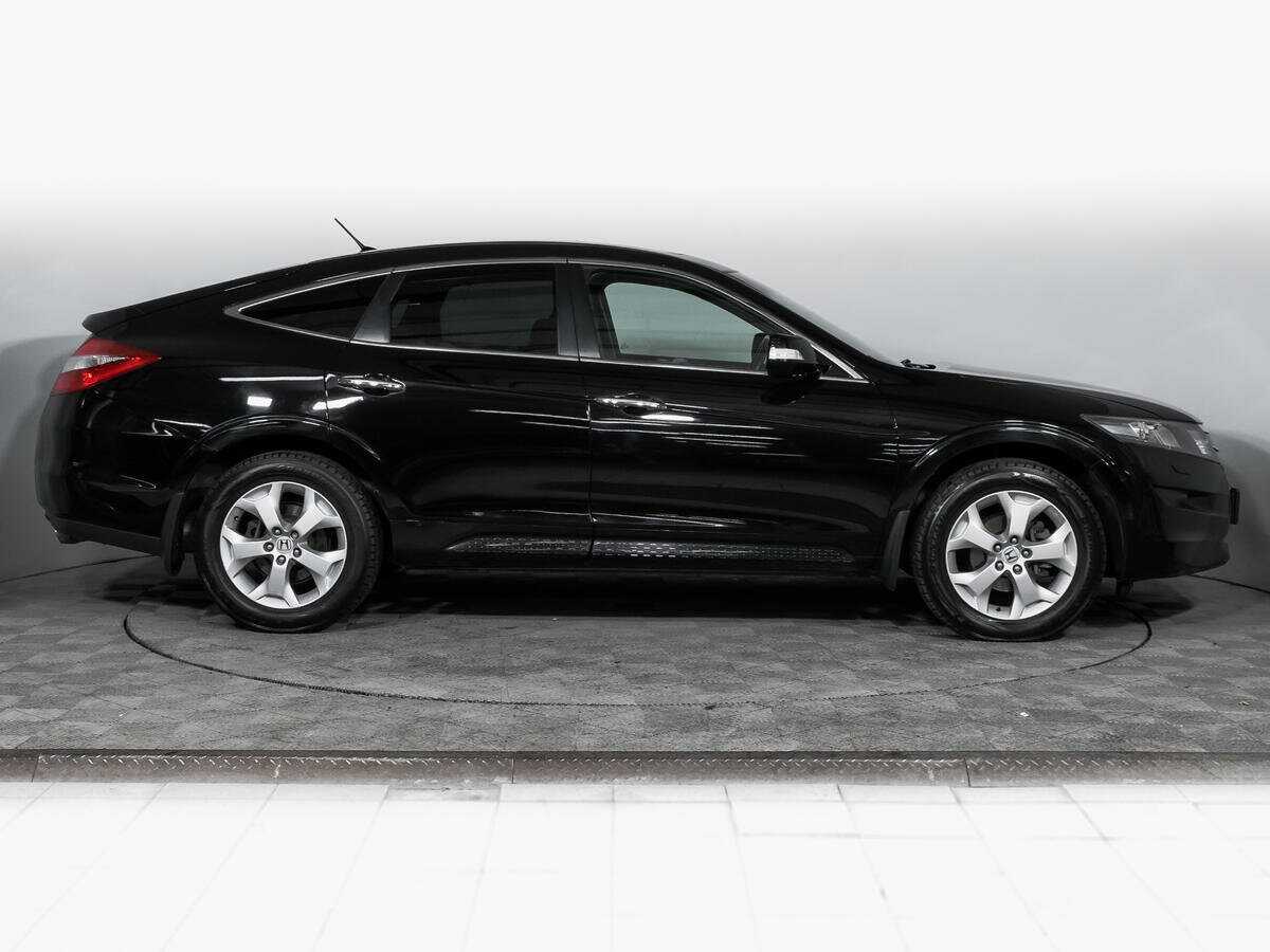 Купить Honda Crosstour с пробегом. Фото: #3