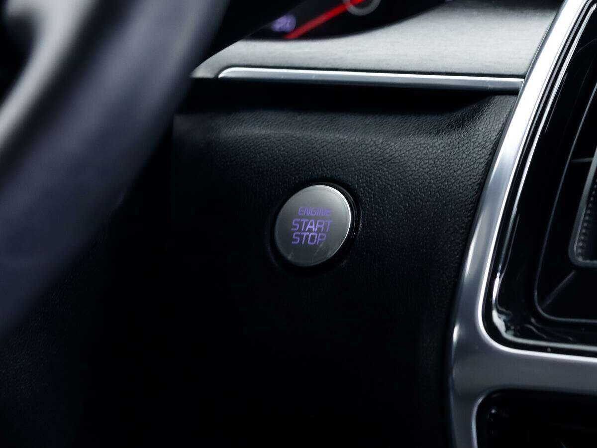 Купить Kia Sorento с пробегом. Фото: #16